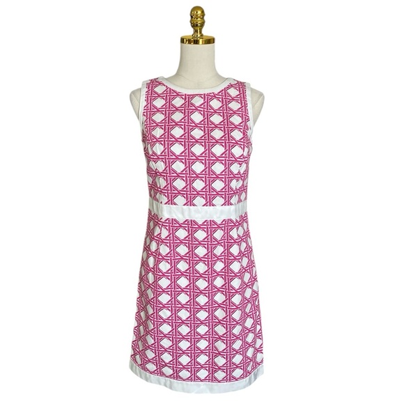 Brooks Brothers Dresses & Skirts - Brooks Brothers Women’s Pink & White Geometric Print Sleeveless Sheath Dress 6P